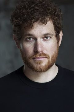 Torren Sylvain interpreta Marcus