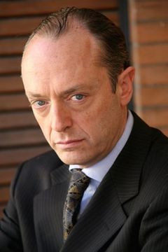 Stefano Molinari interpreta Beppe