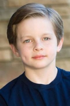 Bryant Prince interpreta Danny