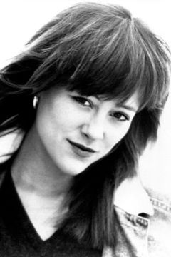 Liz Sagal interpreta Ronette, Cherry Bomb