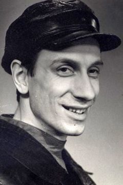 Pyotr Merkuryev interpreta Gur