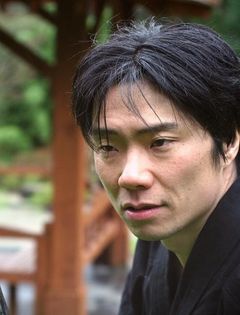 Yuki Iwamoto interpreta Japanese Representative