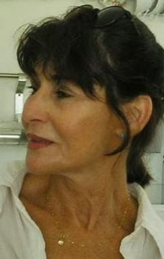 Miri Fabian interpreta Chaja Dresner
