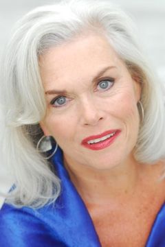 Judith Roberts interpreta Joe's Mother