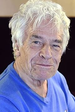 Guy De Saint Cyr interpreta Braun
