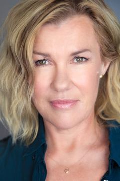 Robyn Malcolm interpreta Maxine Pavich