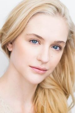 Zanny Laird interpreta Serena Edmonds