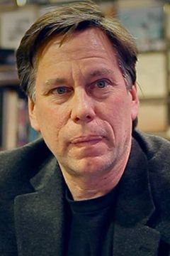 Bob Lazar interpreta Marissa's Dad