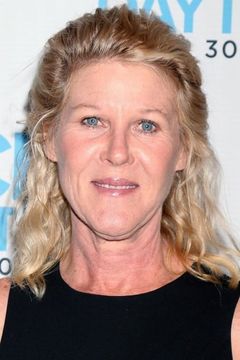 Alley Mills interpreta Pamela Douglas