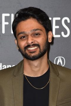 Siddharth Dhananjay interpreta Eric