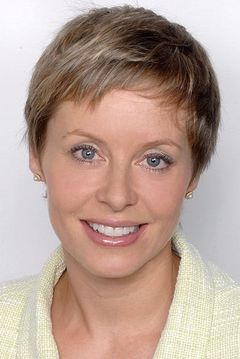 Philippa Thomas interpreta BBC News Anchor