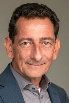 Karl Krüger interpreta Il medico