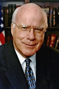 Patrick Leahy interpreta Senator Patrick Leahy
