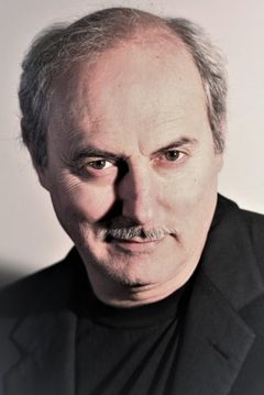 Marco Belocchi interpreta Longari