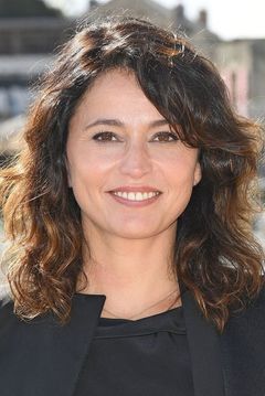 Anne Charrier interpreta Marion Genet