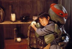 Travis A. Moon interpreta Yoshi