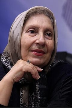 Shirin Yazdanbakhsh interpreta Simin's Mother