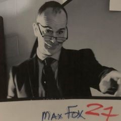 Ian Dylan Hunt interpreta NFFA Secret Service Agent (uncredited)