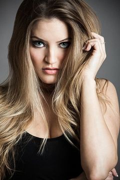 Justine Ezarik interpreta Shatner
