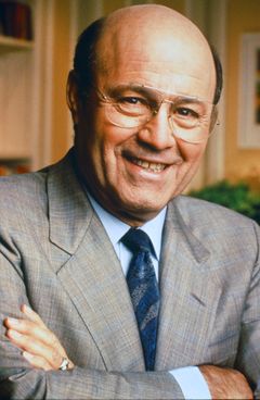 Joe Garagiola interpreta Joe Garagiola, Sr.