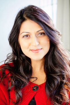Rishma Malik Scott interpreta Snehalata