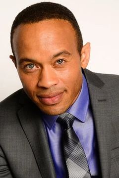 Kiko Ellsworth interpreta Blond Dread