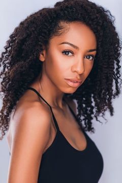 Christiani Pitts interpreta Diva #2