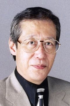 Iemasa Kayumi interpreta Paragus (voice)