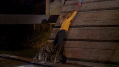 Amy Barrett interpreta Mrs. Keyes