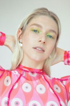Hunter Schafer interpreta Jules Vaughn