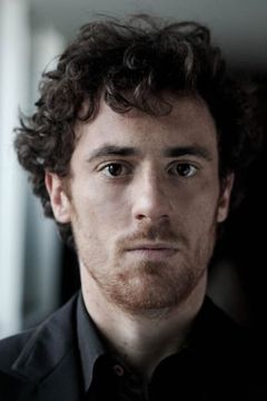 Elio Germano interpreta Matteo