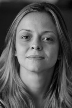 Stella Rabello interpreta Georgette