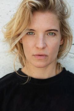 Bea Brocks interpreta Dr. Bergmann