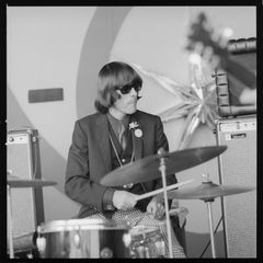 Spencer Dryden interpreta Self - Jefferson Airplane