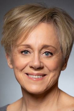 Fiona Reid interpreta Harriet Miller