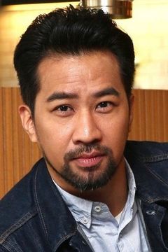 Jag Huang interpreta Sailor