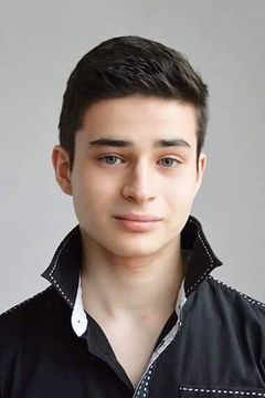 Maxime Godart interpreta Nicolas