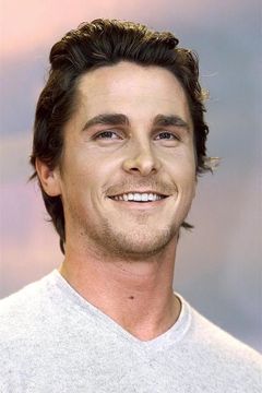 Christian Bale interpreta Captain Joseph J. Blocker