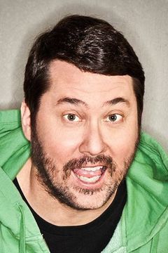 Doug Benson interpreta Police Officer (uncredited)