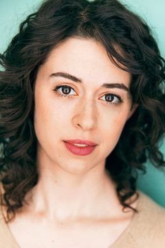 Adina Verson interpreta Prostitute