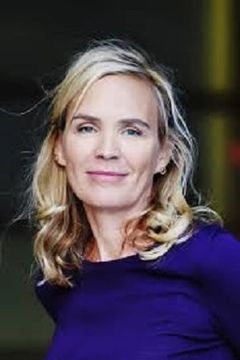 Michaela Wiebusch interpreta Anette Schönwalder
