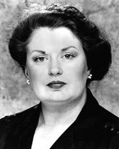 Roz McCutcheon interpreta Jimmy's Mother