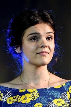 Mathilde Courcol-Rozès interpreta Rose