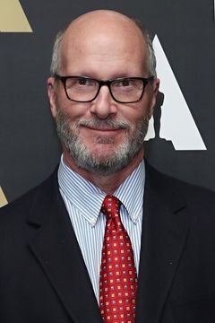 Ted Tally interpreta SWAT Team Member (uncredited)