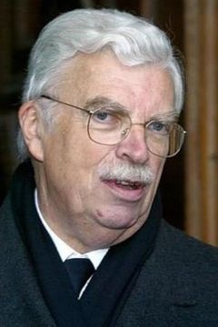 Daniel Toscan du Plantier interpreta Le comte de Villeneuve