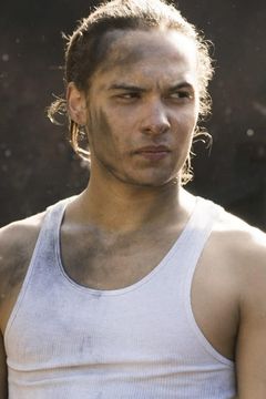 Frank Dillane interpreta Owen Coffin