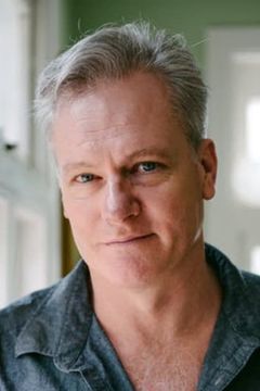 William McInnes interpreta Narrator