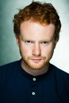 Samuel Valentine interpreta Lear's Gentleman