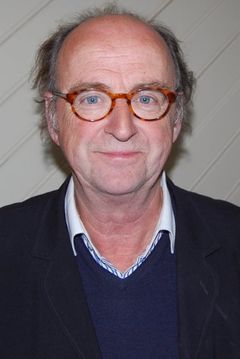 Kees Hulst interpreta Anton
