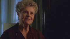 Marjorie Lovett interpreta President's Secretary